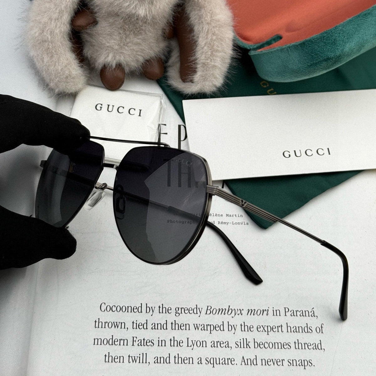 AVIATOR FRAME SUNGLASSES 575760 IN METAL