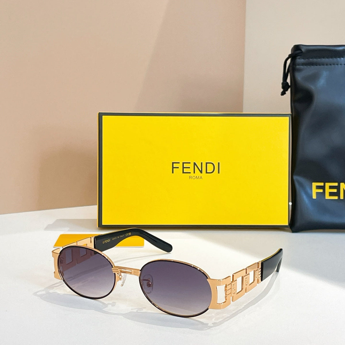FIRST CRYSTAL OVAL FRAME SUNGLASSES 7067 IN METAL