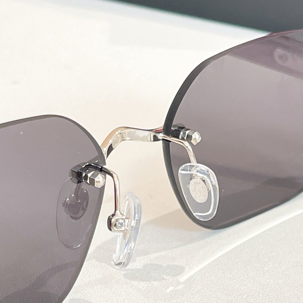 C DE RIMLESS GEOMETRIC FRAME SUNGLASSES 579510 IN METAL AND WOODEN