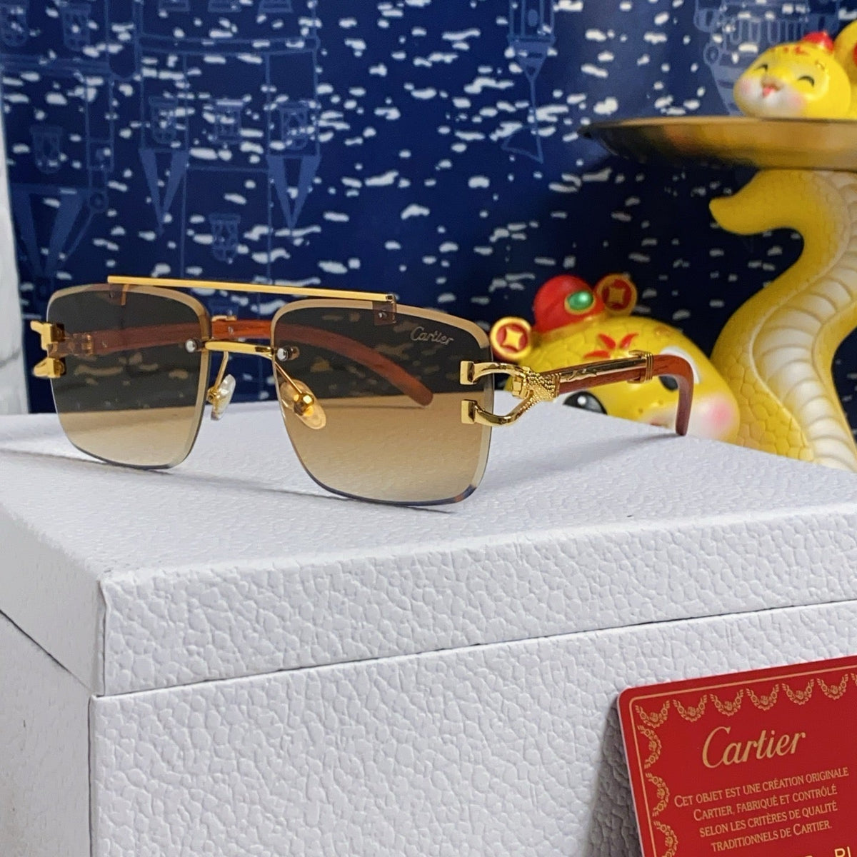 C DE SQUARE FRAME SUNGLASSES 522656 IN METAL AND WOODEN