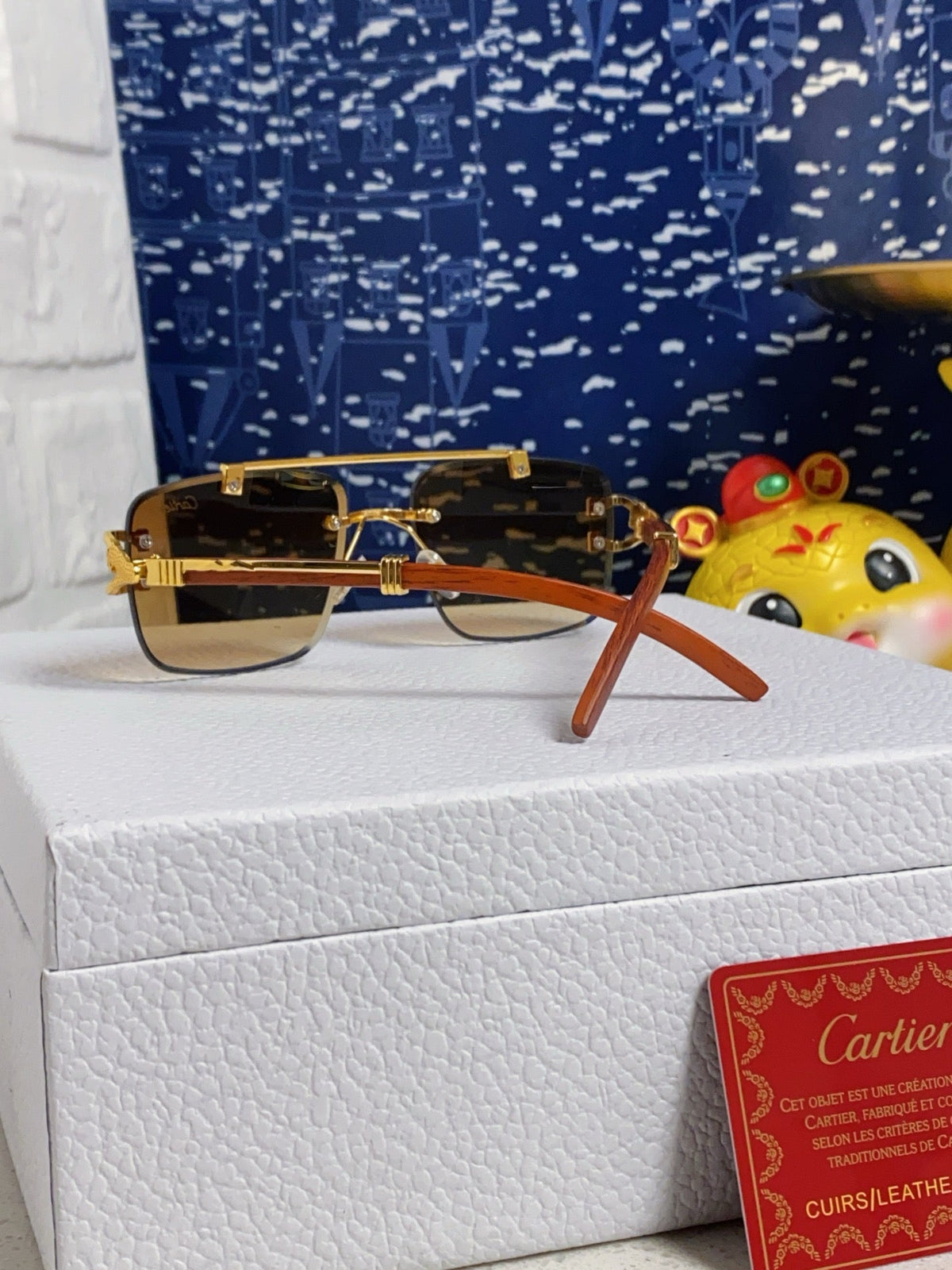 C DE SQUARE FRAME SUNGLASSES 522656 IN METAL AND WOODEN