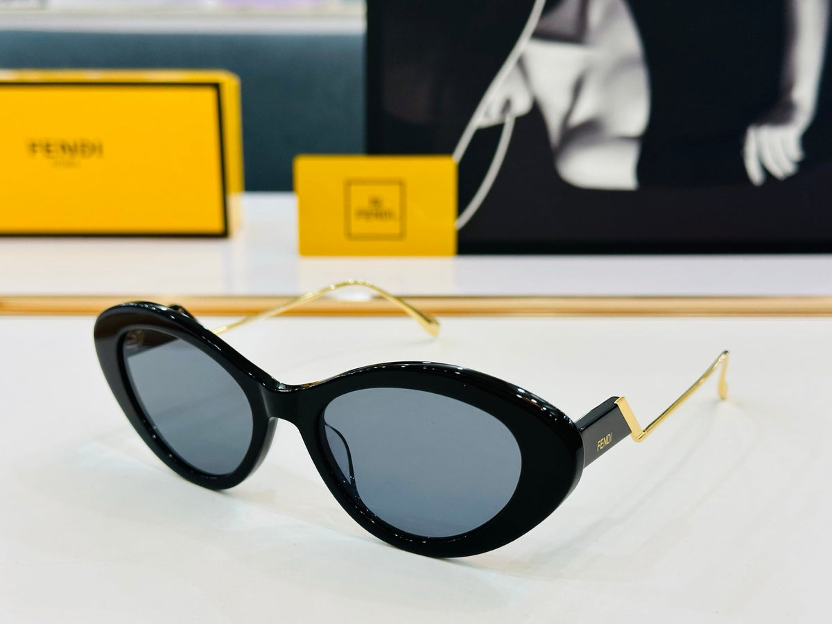 FF DIAMONDS CAT-EYE FRAME SUNGLASSES E3019 IN ACETATE