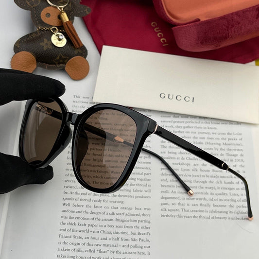 BUTTERFLY FRAME SUNGLASSES G15500 IN ACETATE