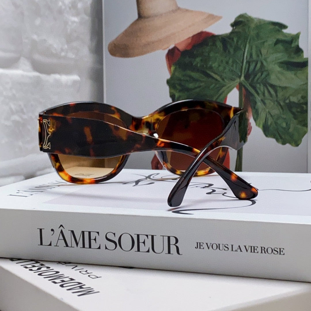 CHUNKY SQUARE FRAME SUNGLASSES 533149 IN ACETATE