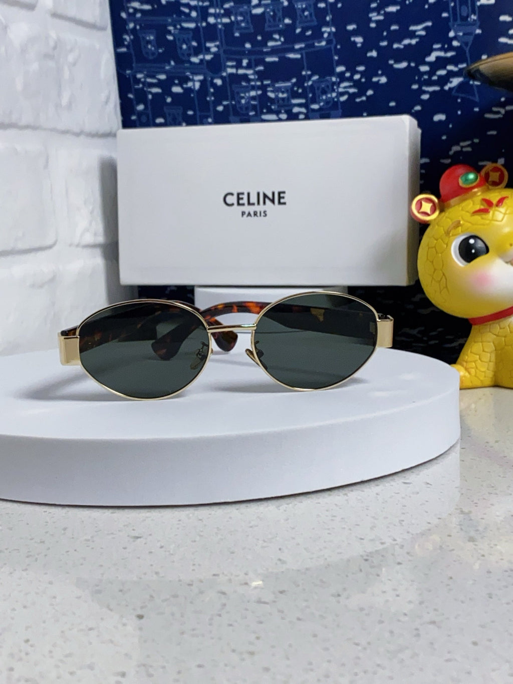 CELINE TRIOMPHE SUNGLASS 538531 IN HAVANA ACETATE BLACK LENSES