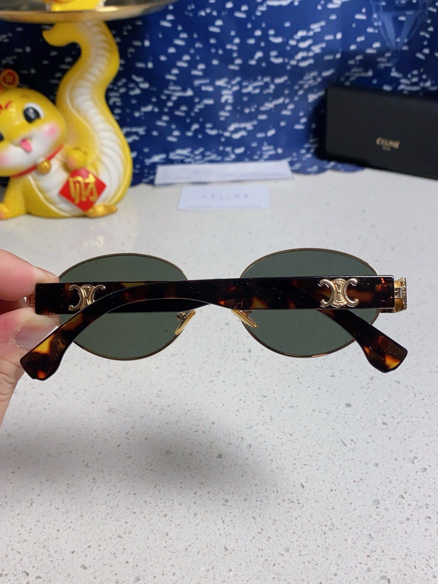 CELINE TRIOMPHE SUNGLASS 538531 IN HAVANA ACETATE BLACK LENSES
