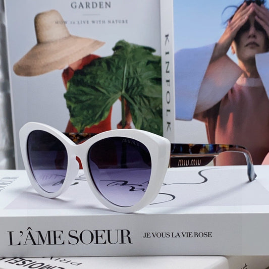 GLIMPSE SUNGLASSES 576814 IN WHITE ACETATE