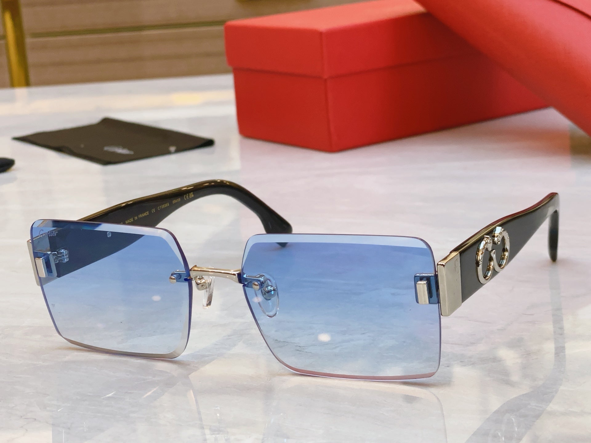 PANTHÈRE GEOMETRIC SUNGLASSES CT00636S IN METAL AND ACETATE
