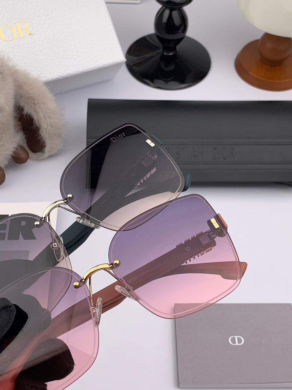 DIOR SIGNATURE SUNGLASS 575718 IN ACETATE