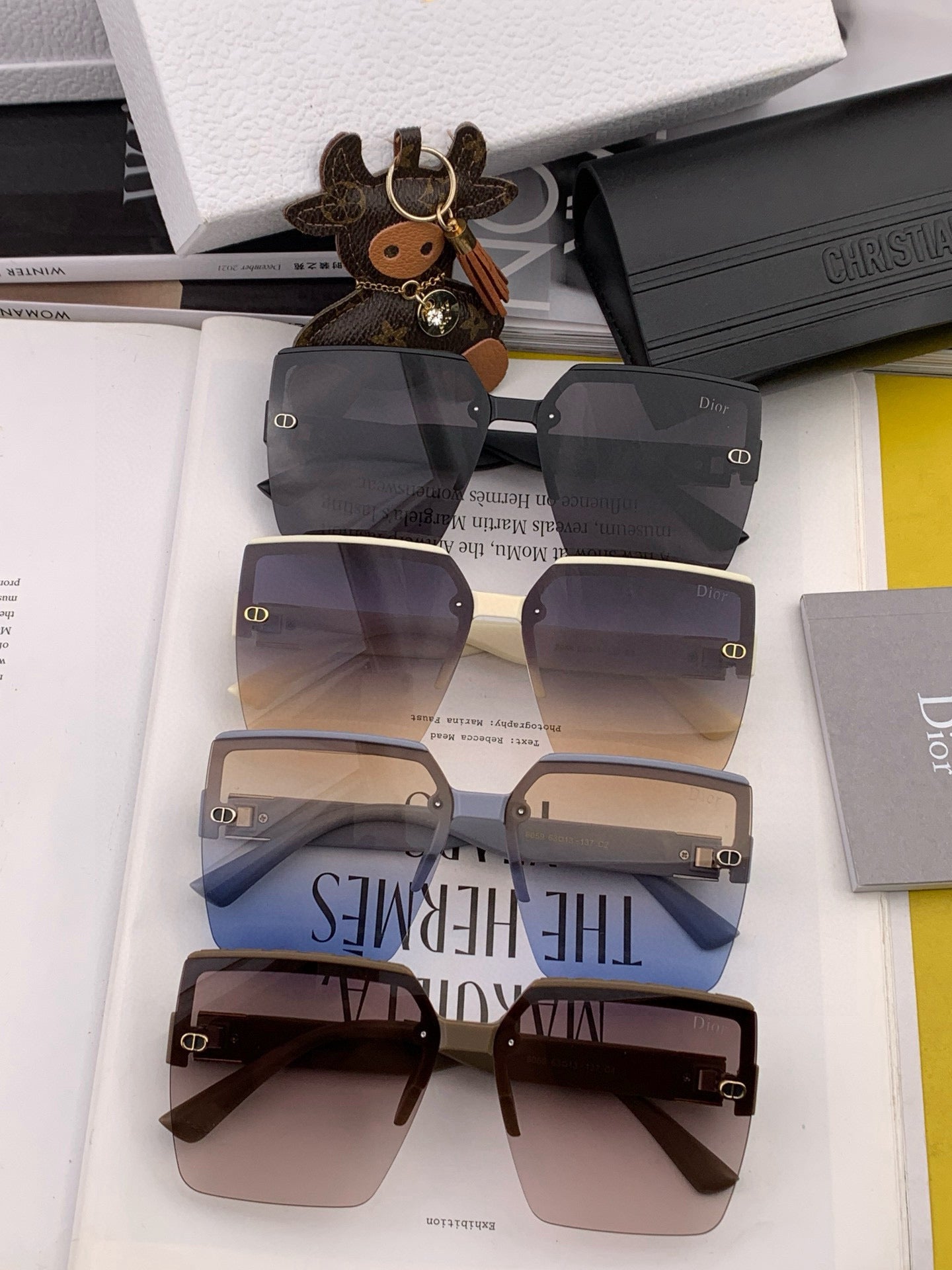 DIOR MONTAIGNE SUNGLASS D9805 IN ACETATE
